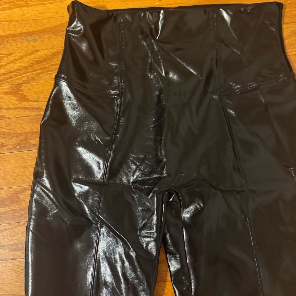 SPANX Faux Patent Leather Leggings Black Liquid Gloss Pants Classic Sz. 1X - Picture 4 of 8